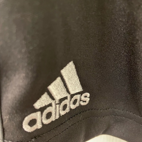 Adidas DC United MLS Embroidered logo shorts - Picture 3 of 5